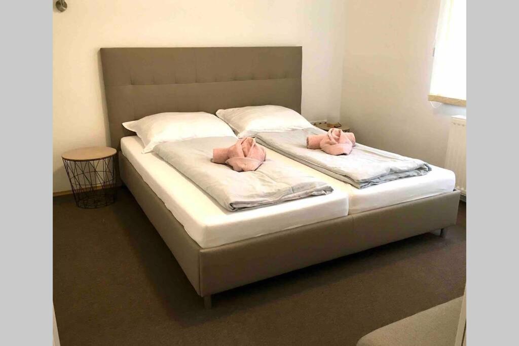 וינה Millennium Top Apartment מראה חיצוני תמונה